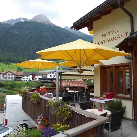 Hotel Ladina Bergün