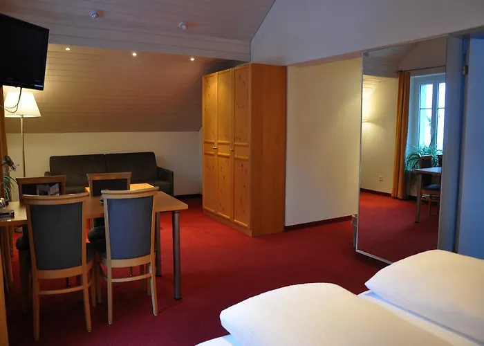 Hotel Ladina Berguen